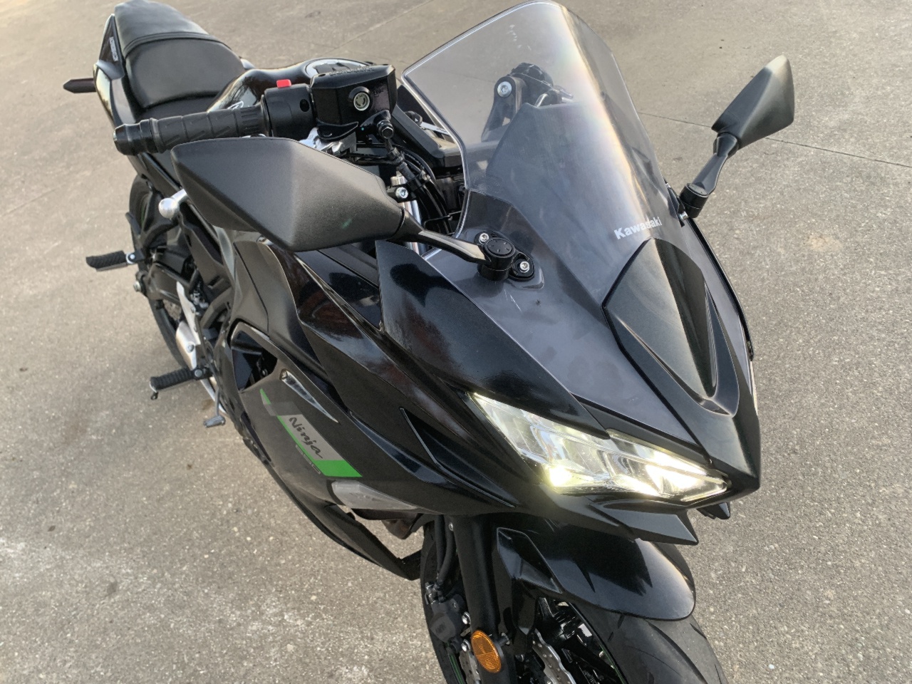 2025 Kawasaki Ninja 650 ABS KRTC 